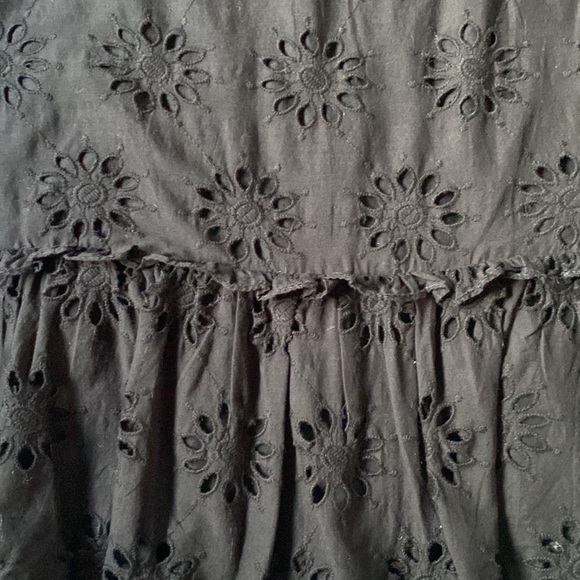 Zara Embroidered Floral Skirt - Picture 4 of 8